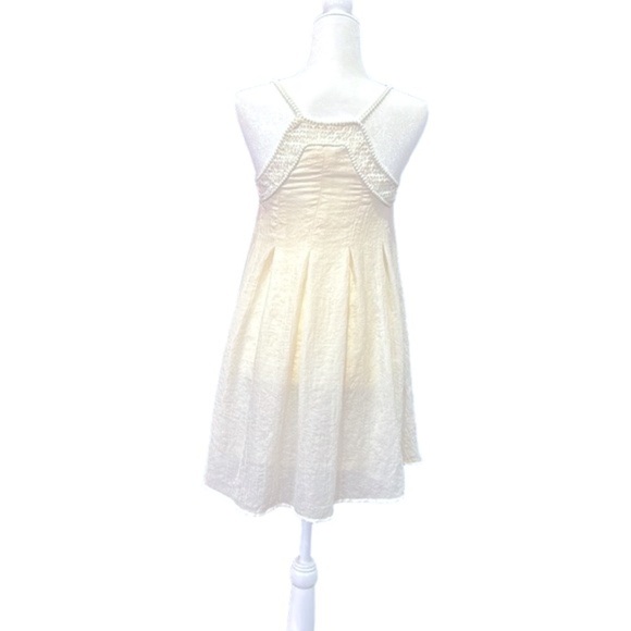 H&M Women’s Sleeveless Cotton V-Neck Shift Cream Dress Size 4 - Picture 8 of 10